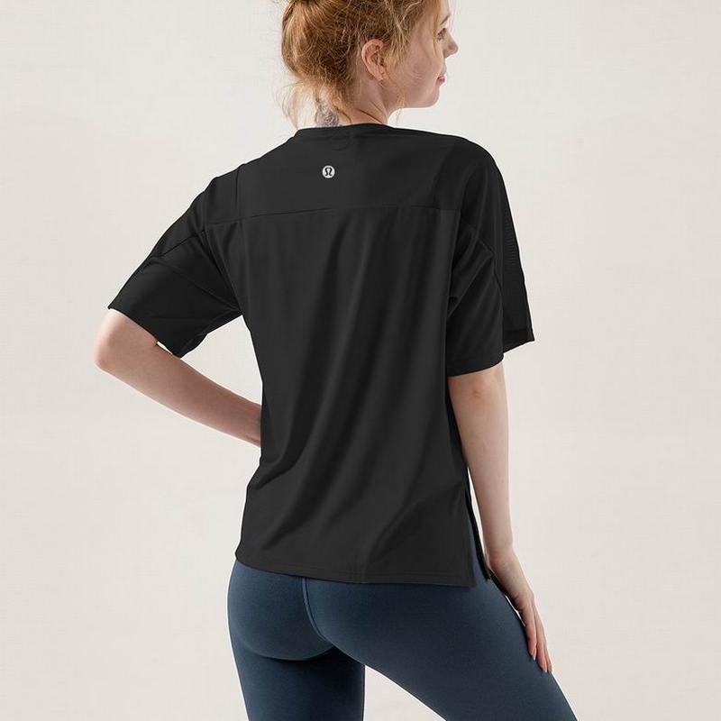 Lululemon Women's T-shirts 132